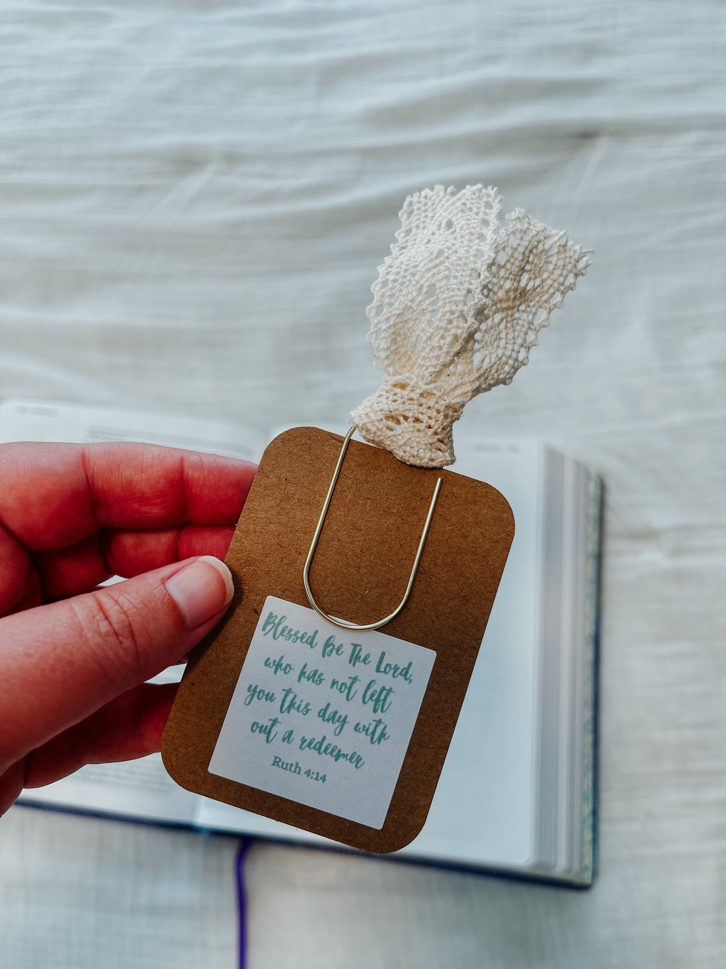 Ruth 4:14 Bow Paperclip Bookmark
