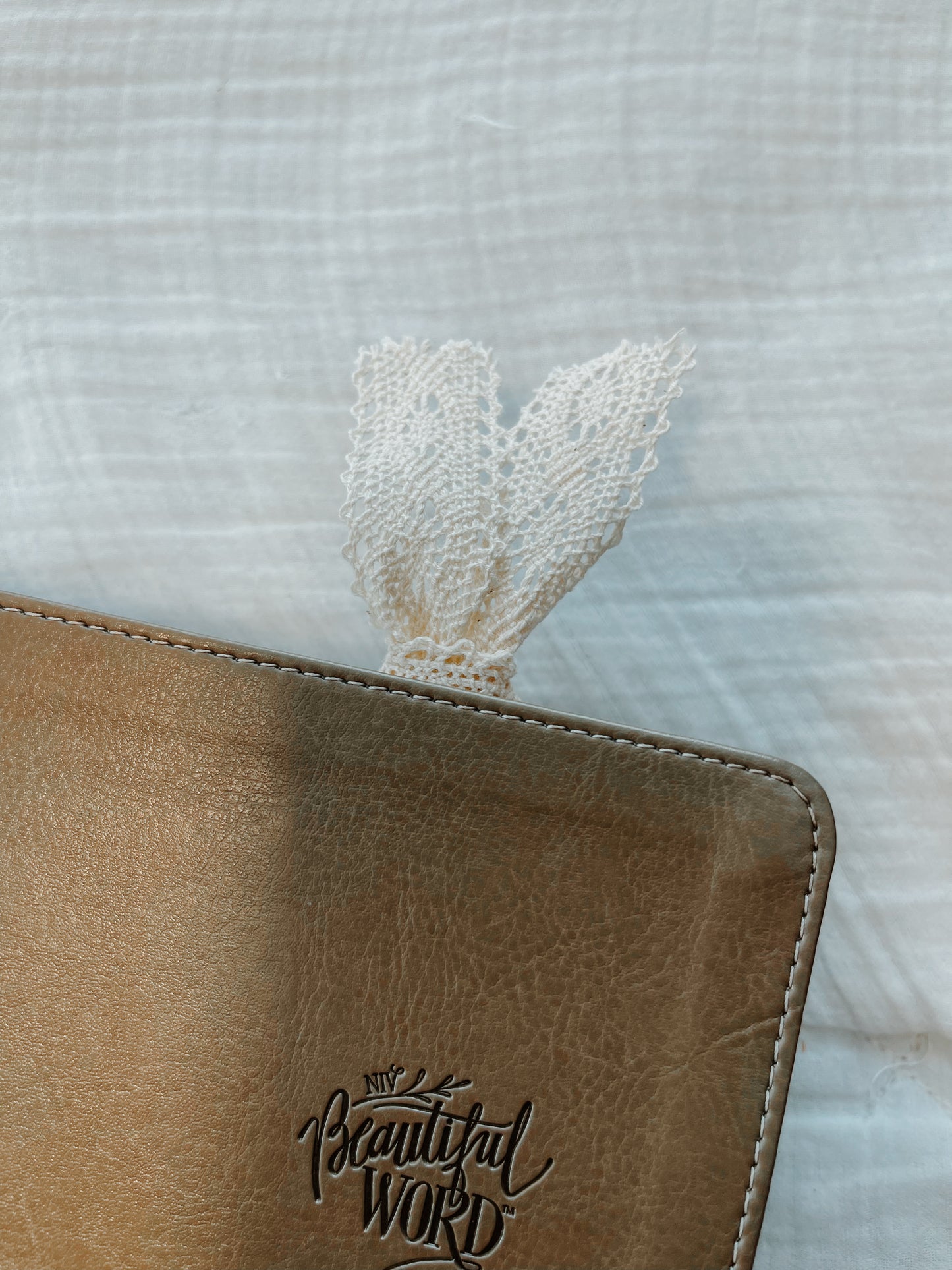 Ruth 4:14 Bow Paperclip Bookmark