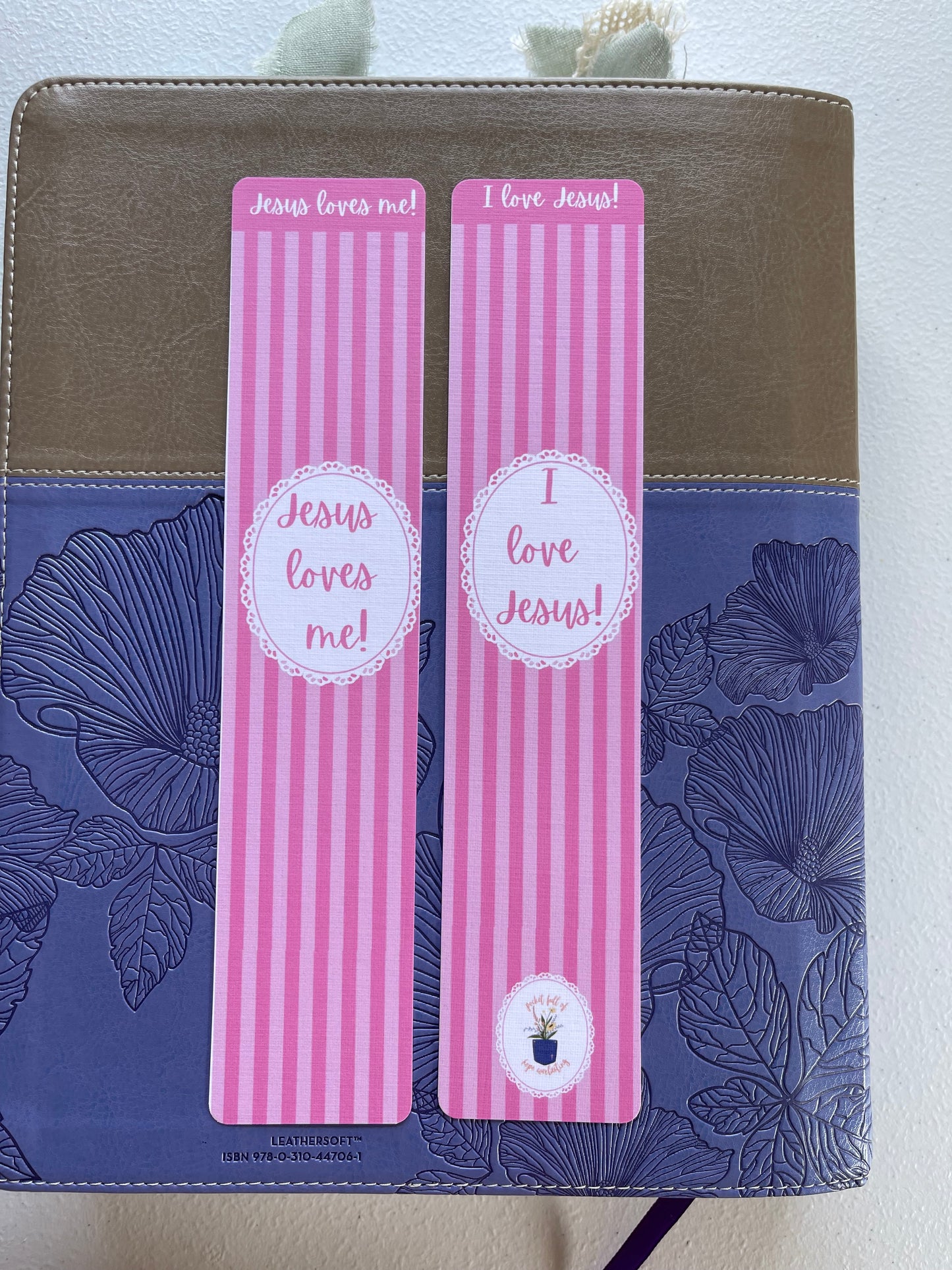 Jesus Loves Me / I love Jesus Bookmark